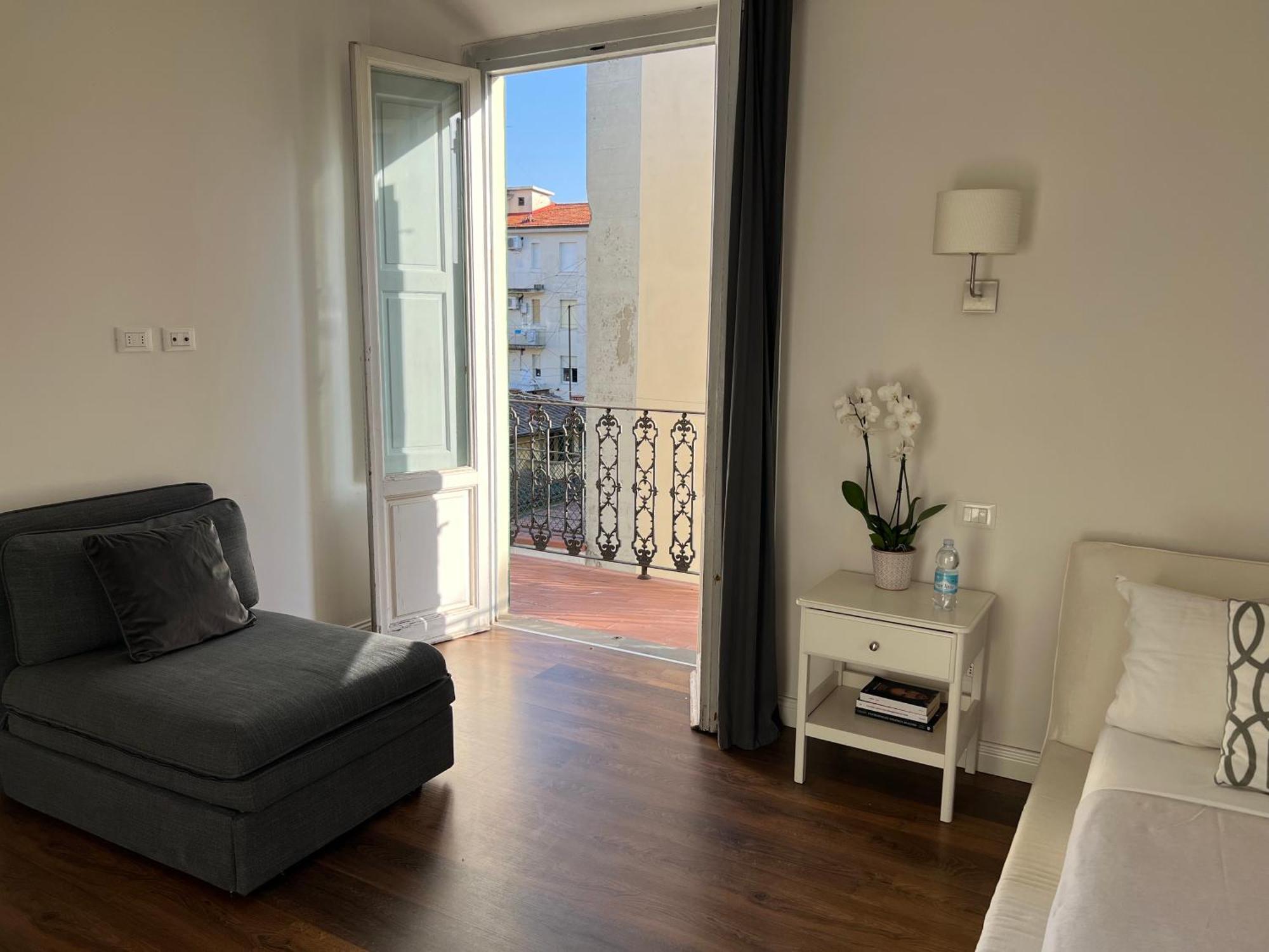 Santa Rosa Florence Apartments 3 Bedrooms - Private Parking エクステリア 写真