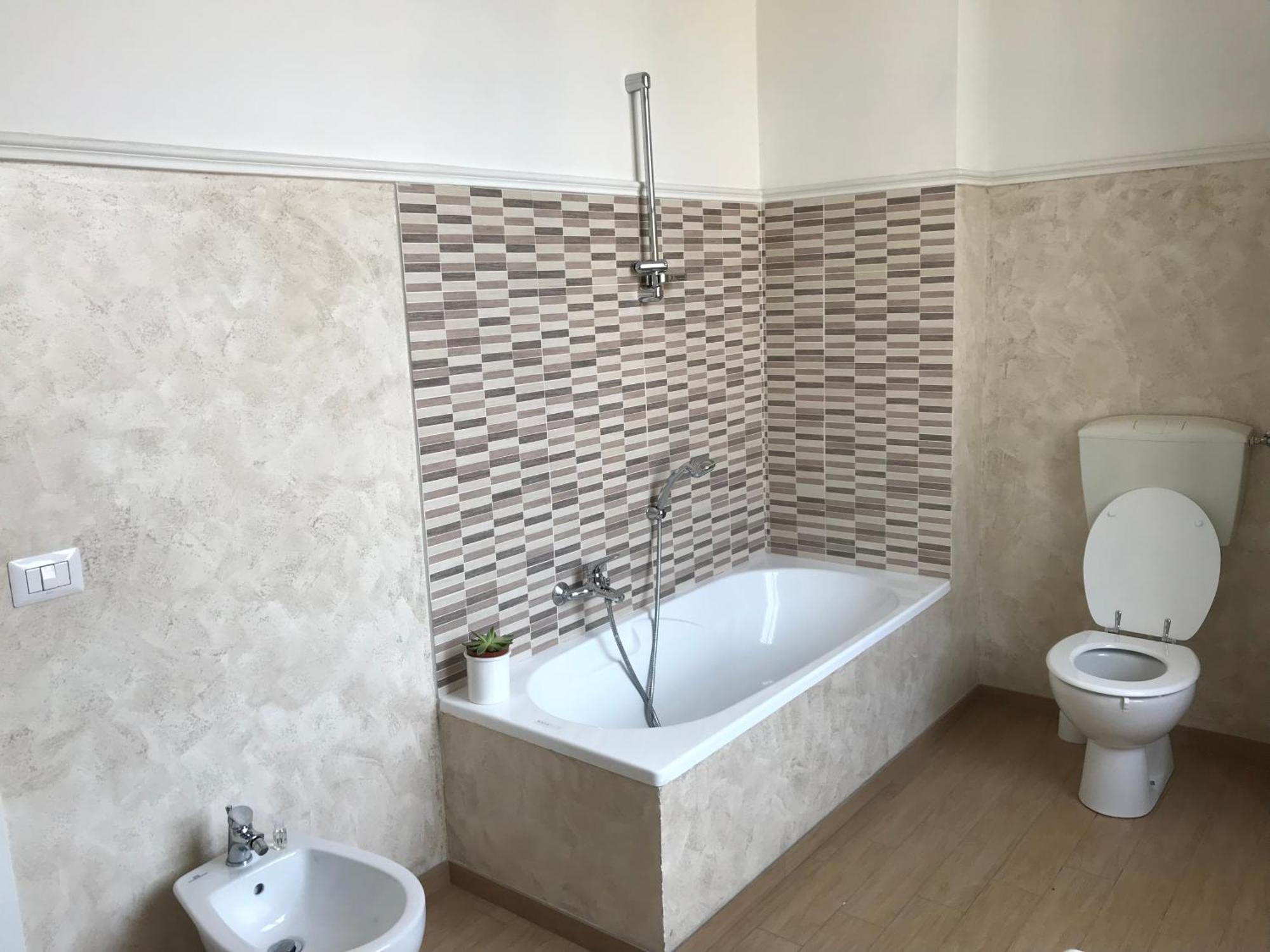 Santa Rosa Florence Apartments 3 Bedrooms - Private Parking エクステリア 写真