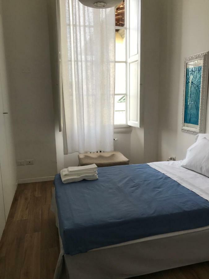 Santa Rosa Florence Apartments 3 Bedrooms - Private Parking エクステリア 写真